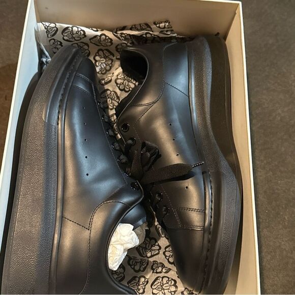 Alexander McQueen Larry Sneakers Black 553761 US Men's 12 w/ Box - Picture 8 of 9